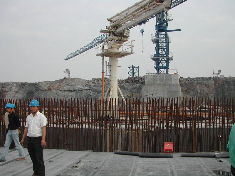 葛南公司監(jiān)測(cè)儀器在浙江秦山核電站主堆基座